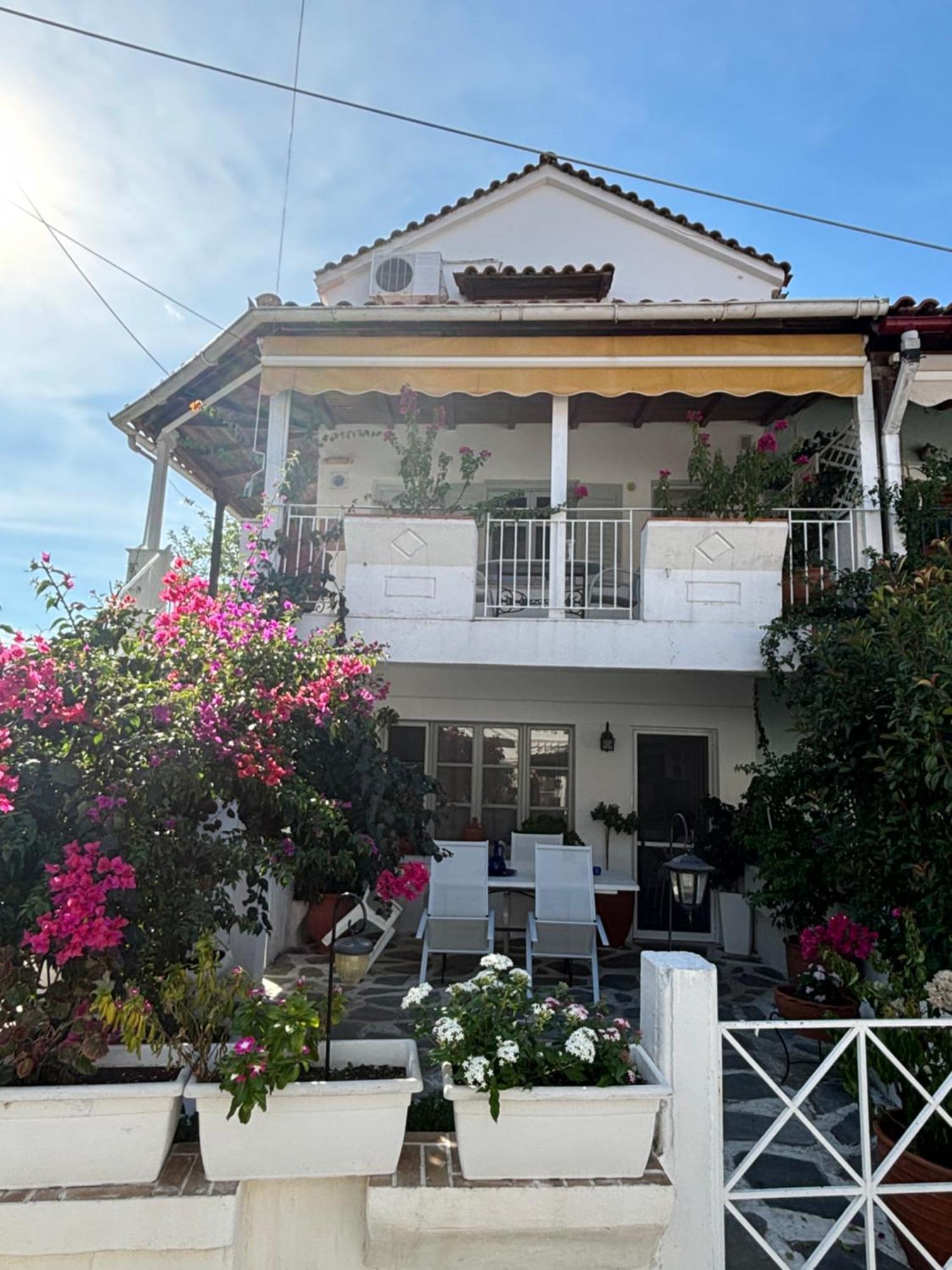 Marias Apartments วาซิลิกา ภายนอก รูปภาพ