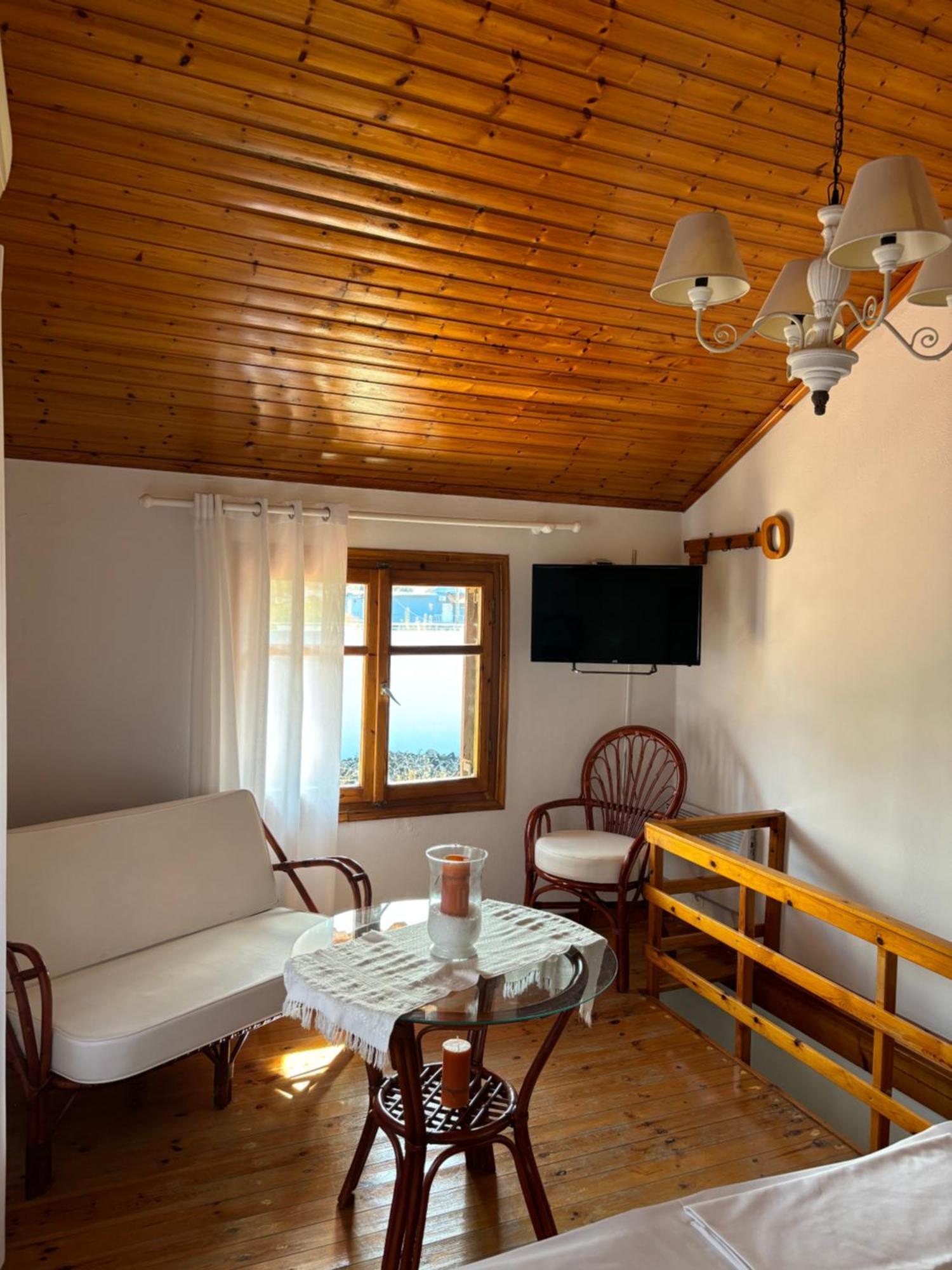Marias Apartments วาซิลิกา ภายนอก รูปภาพ