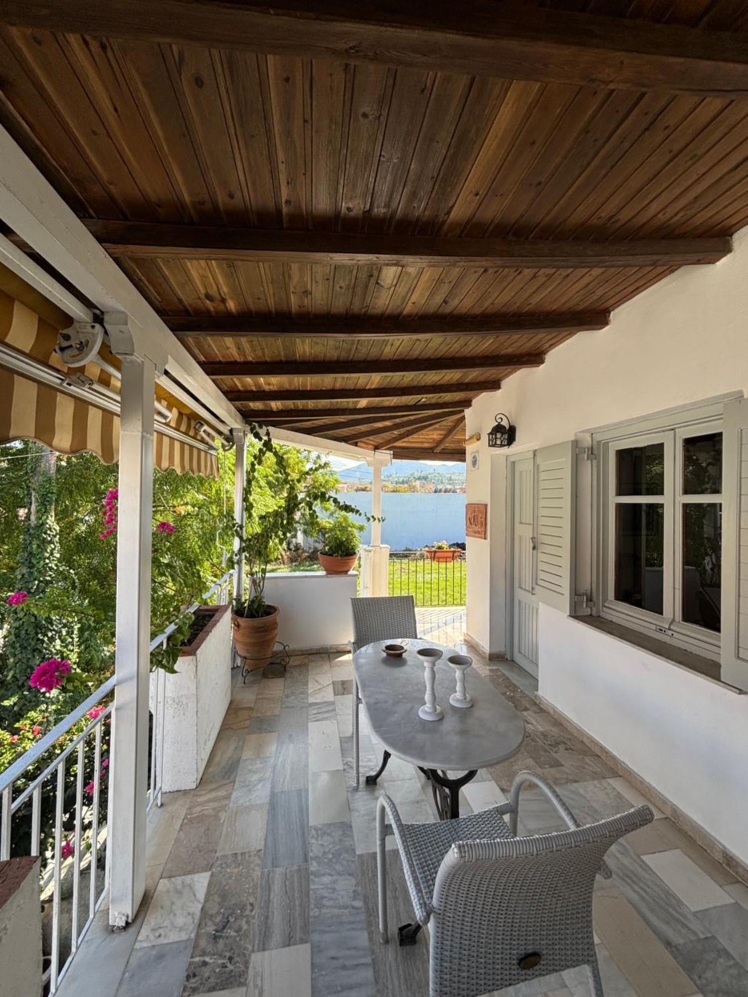 Marias Apartments วาซิลิกา ภายนอก รูปภาพ